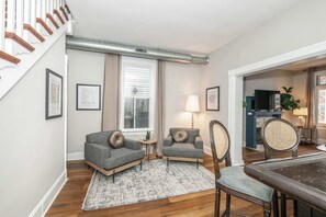 House, Multiple Beds, Patio | Interior - The Grand Elm House (Covington)