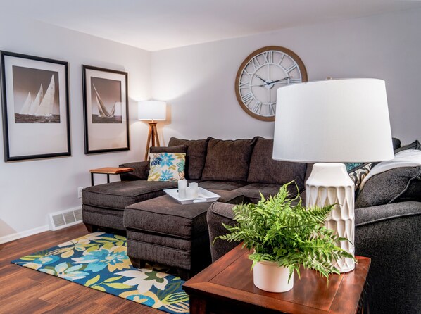 House, Multiple Beds, Patio | Living area