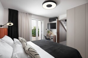 2 室のベッドルーム、アイロン / アイロン台、WiFi、ベッドシーツ