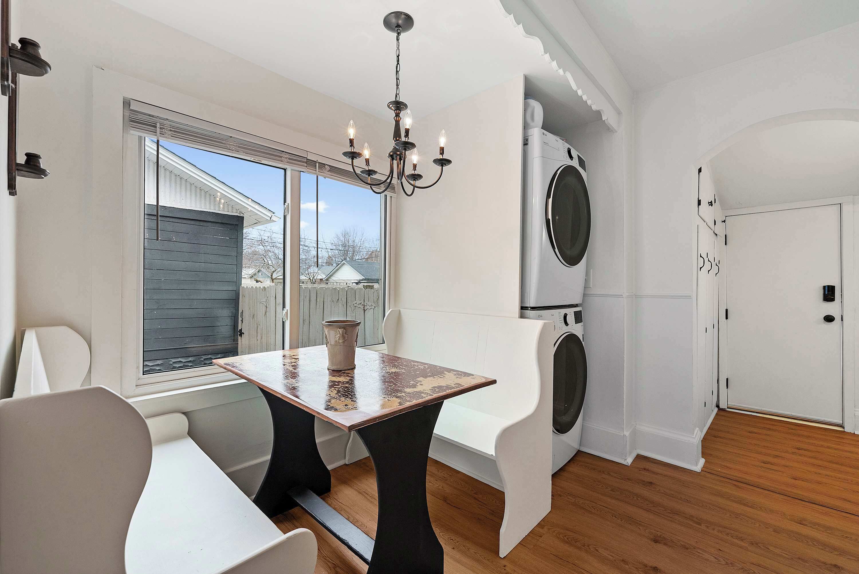 House, Multiple Beds, Patio | Dining