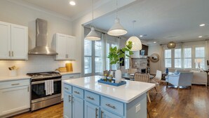 House, Multiple Beds, Pool Access | Private kitchen | Coffee/tea maker, fridge, microwave, oven - Urban Oasis (Nashville)