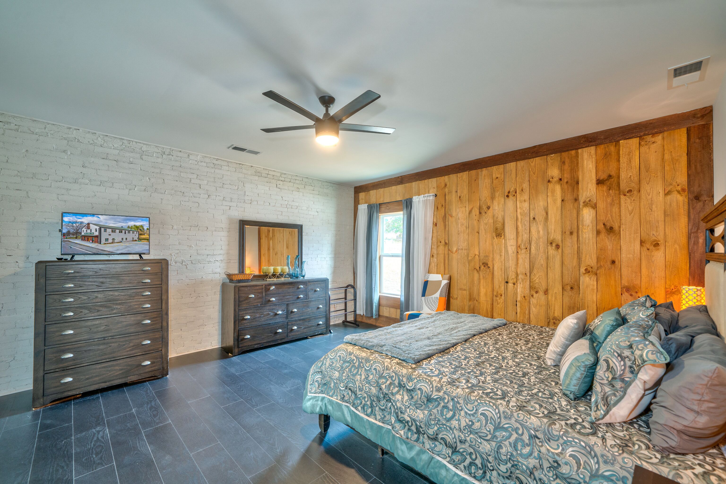 Appart'hôtel, plusieurs lits, cuisine, vue montagne | 4 chambres, décoration personnalisée, ameublement personnalisé