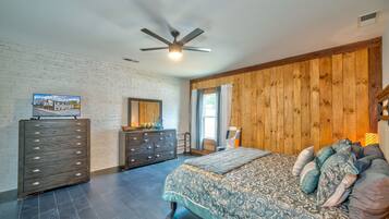 Condo, varias camas, cocina, vista a la montaña | 4 habitaciones, decoración personalizada y muebles diferentes