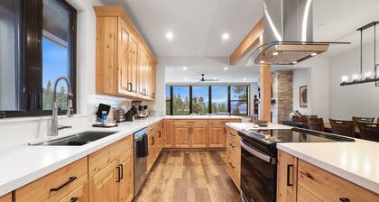 Modern Tahoe Escape