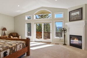 Maison, plusieurs lits, bain à remous | Vue de la chambre