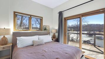 House, Multiple Beds, Kitchen (Big Bear Bungalow) | 4 bedrooms, individually decorated, individually furnished, free WiFi