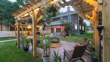 House, Multiple Beds, Patio, Garden View (It’s Showtime) | View from room