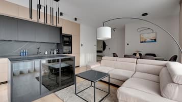 2 多间卧室、免费 WiFi、床单