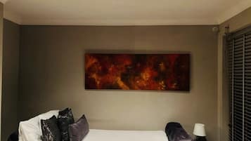 1 bedroom, iron/ironing board, free WiFi, bed sheets