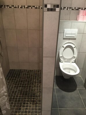 Haartrockner, Toilettenpapier