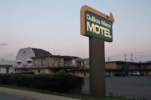 Exterior - DuBois Manor Motel  (DuBois)
