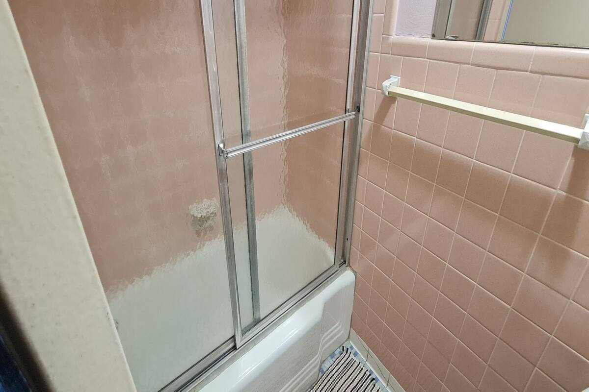 Buồng tắm vòi sen, vòi sen thủy lực, đồ dùng nhà tắm miễn phí 