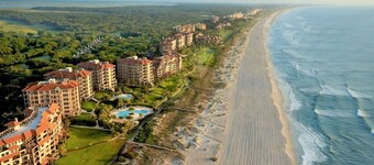 Spectacular Ocean Front Condo on the Omni Plantation