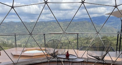 Luxury Glamping Dome With Jacuzzi & Mountain View
