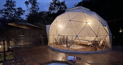 Luxury Glamping Dome With Jacuzzi & Mountain View