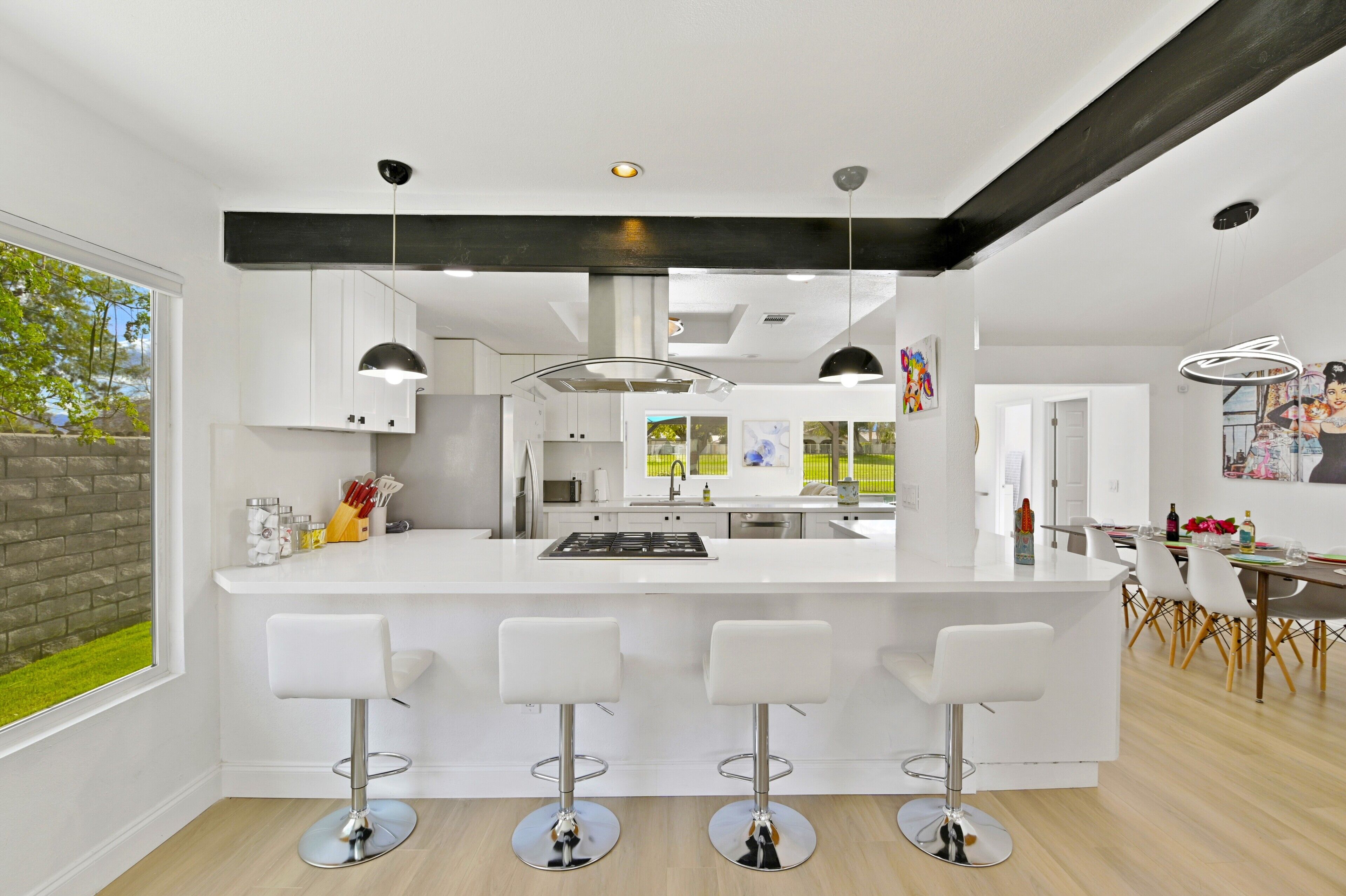 冰箱、微波炉、烤箱、炉灶