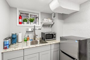 Microwave, coffee/tea maker