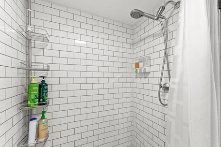 Bathroom. Modern Suite in Denver’s Art District I Walkable