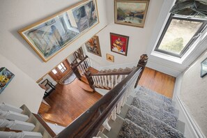 Interior - Artsy Victorian I Near RINO I Downtown (Denver)