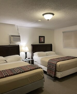 豪華雙人房 | 獨特設計、獨特裝修、免費 Wi-Fi、床單