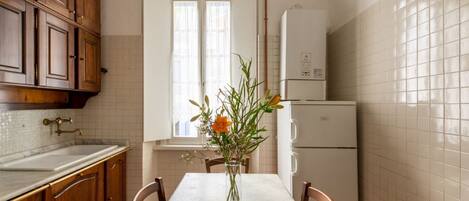 Kühlschrank, Toaster