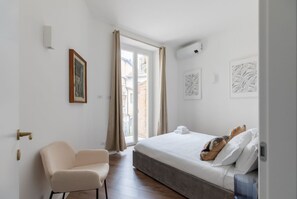 2 bedrooms, WiFi, bed sheets - iFlat | Magnificent Central Apartment (Roma)