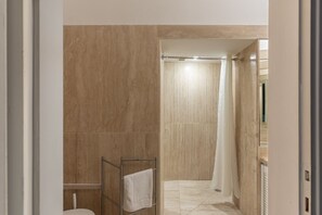 Bathroom - iFlat | Historic Apartament in Campo de Fiori (Roma)