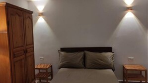 1 室のベッドルーム、WiFi、ベッドシーツ
