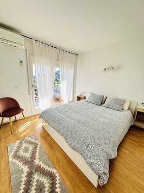 2 bedrooms, WiFi, bed sheets - Apartamento con Vistas mar y Montaña Llançà (Llançà)