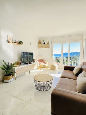 Smart TV - Apartamento con Vistas mar y Montaña Llançà (Llançà)