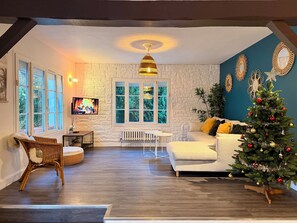 TV, peis og fotballspill