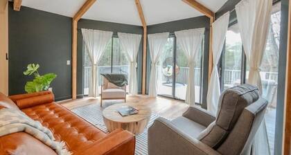 Experience nature's charm! Retreat near Bryce Resort/George Washington Forest