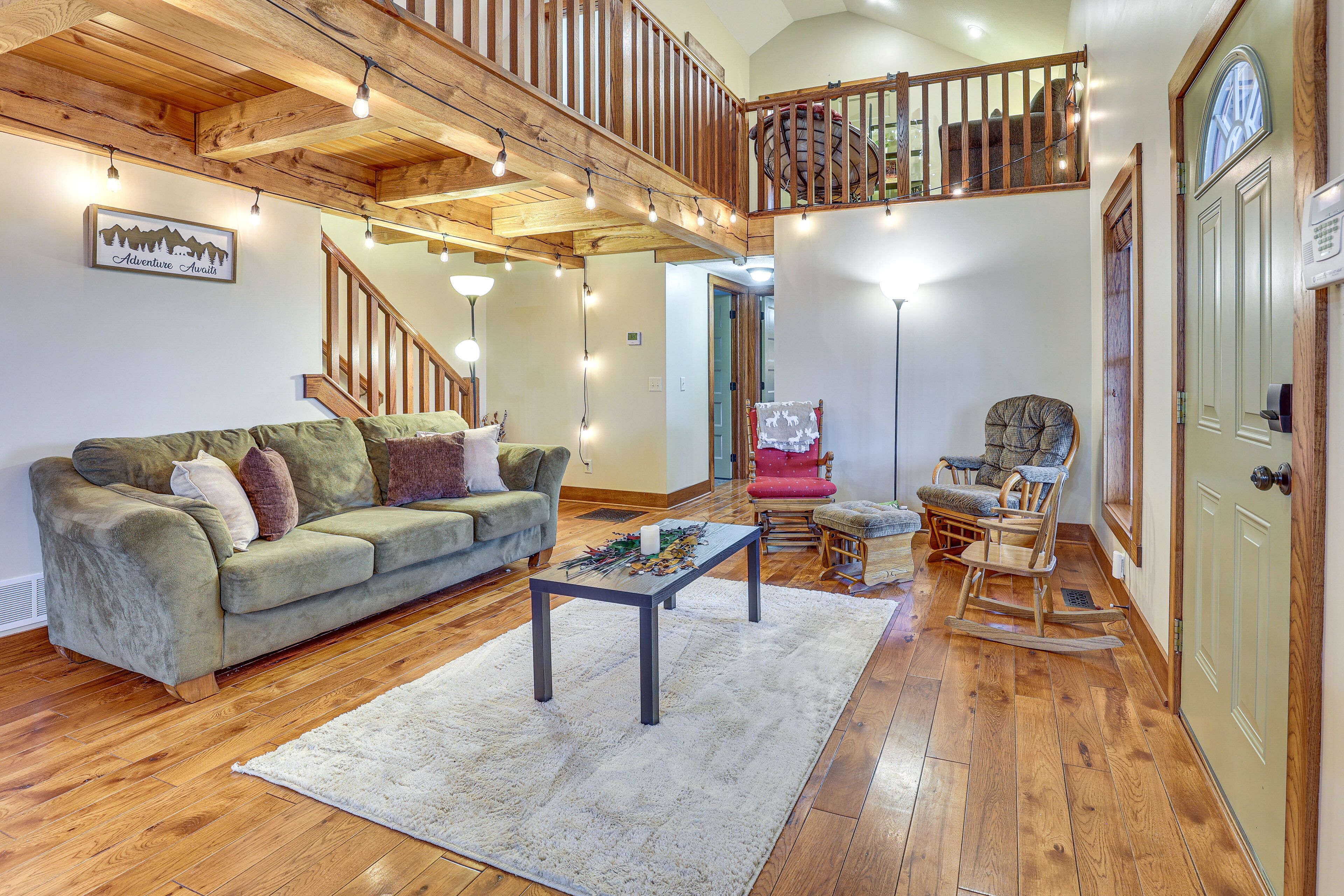 'Happy Haven Hill' Cabin w/ Patio & Fire Pit!