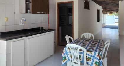 3 Suites no Cond Arauá