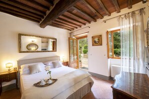 Room - MyExclusiveItaly - Villa Chianti with exclusive pool and typical barn (Greve in Chianti)