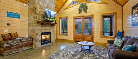 المنشأة من الداخل