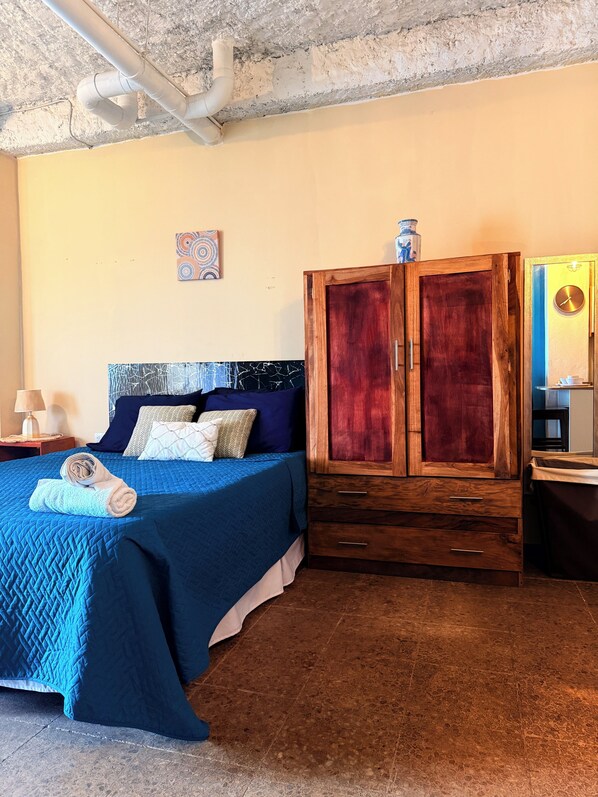 1 bedroom, iron/ironing board, free WiFi, bed sheets