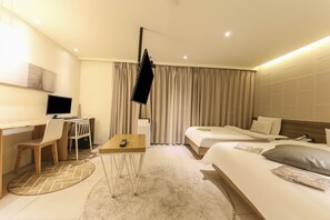 Free WiFi, bed sheets - Hotel Yaja Sasang Terminal (Busan)