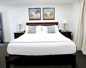 4 bedrooms, iron/ironing board, travel cot, free WiFi