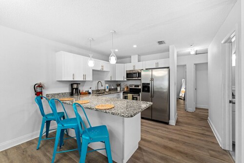 Ocean Oasis | Steps to Beach, Local Charm, Balcony