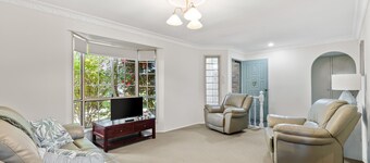 Spacious family home close St Andrews, Starbucks