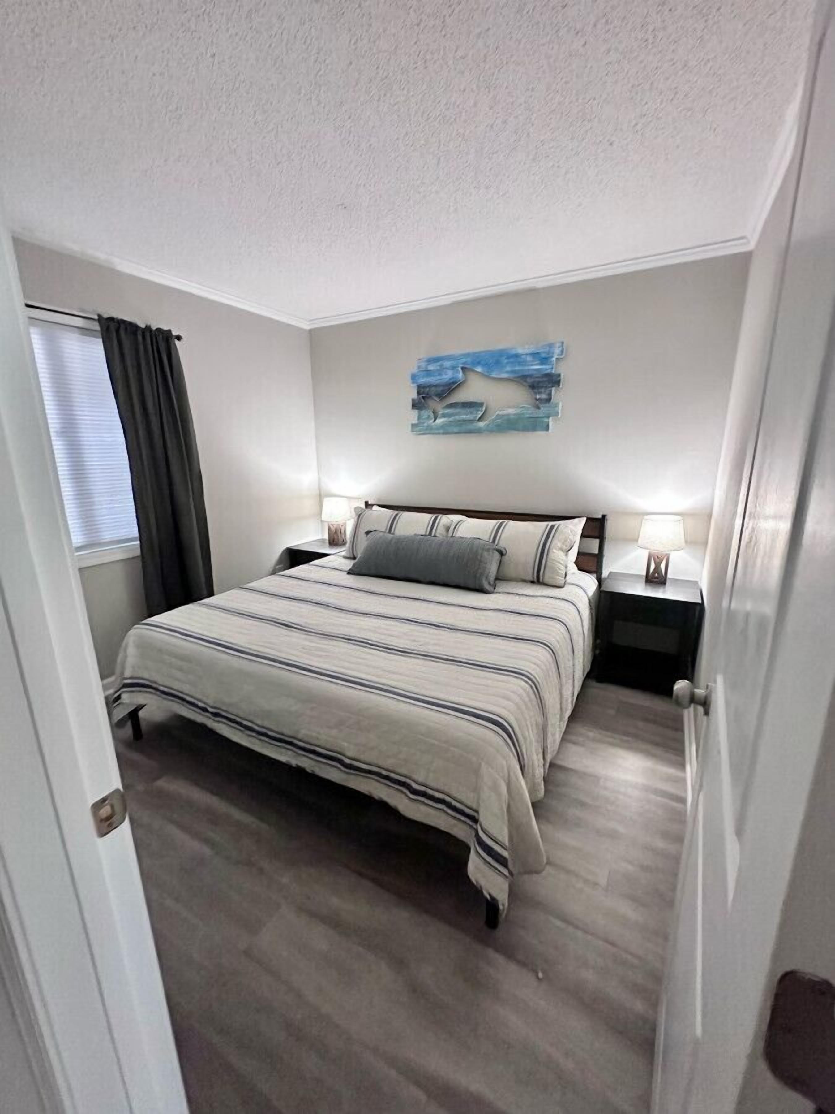 1 多间卧室、免费 WiFi、床单