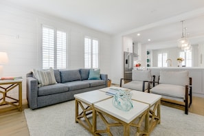 Smart TV, fireplace, offices