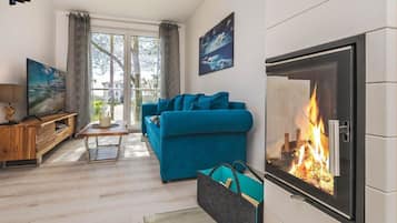 Fernseher, Kamin