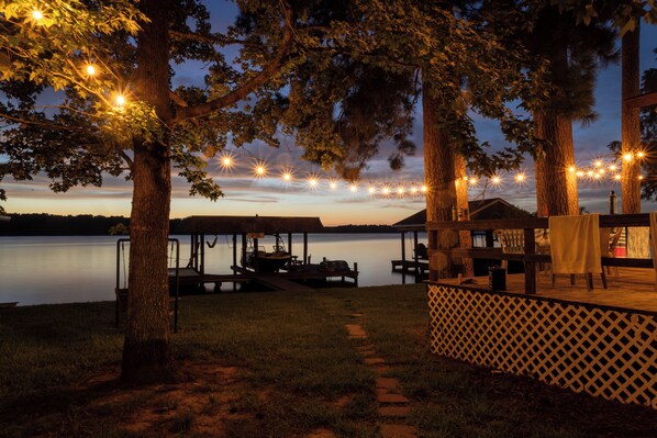 Property grounds - Lake House on Lake Livingston, TX (Point Blank)