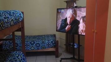 Standard Triple Room | Free WiFi