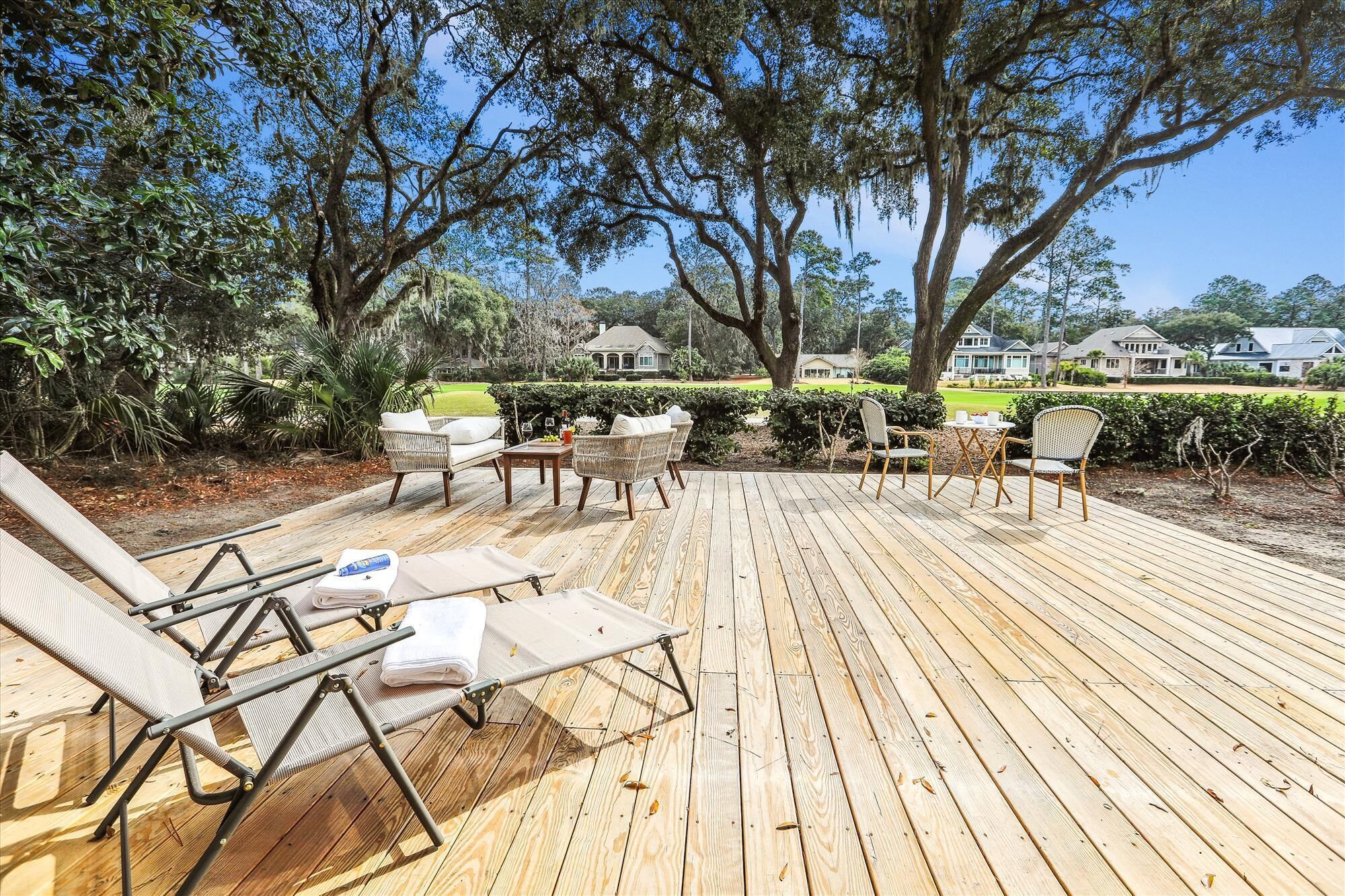 Large Sea Pines Retreat by Harbour Town | Sleeps 25 | Golf Views | Game Room