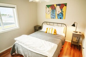 3 Schlafzimmer, Bügeleisen/Bügelbrett, WLAN, Bettwäsche