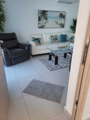 Smart TV - Poolside Paradise: 2BR Downtown! (Punta Cana)