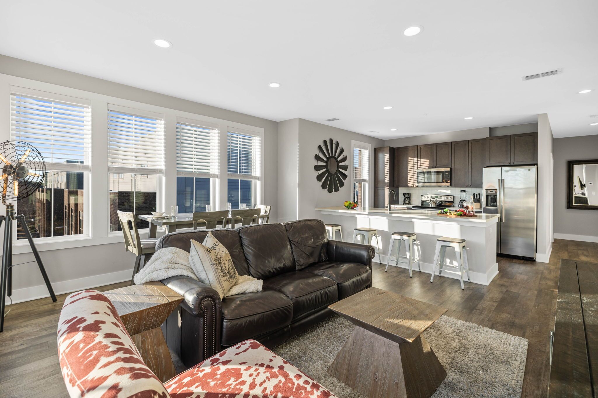 Pulse - Minutes to Broadway - Sleeps 6